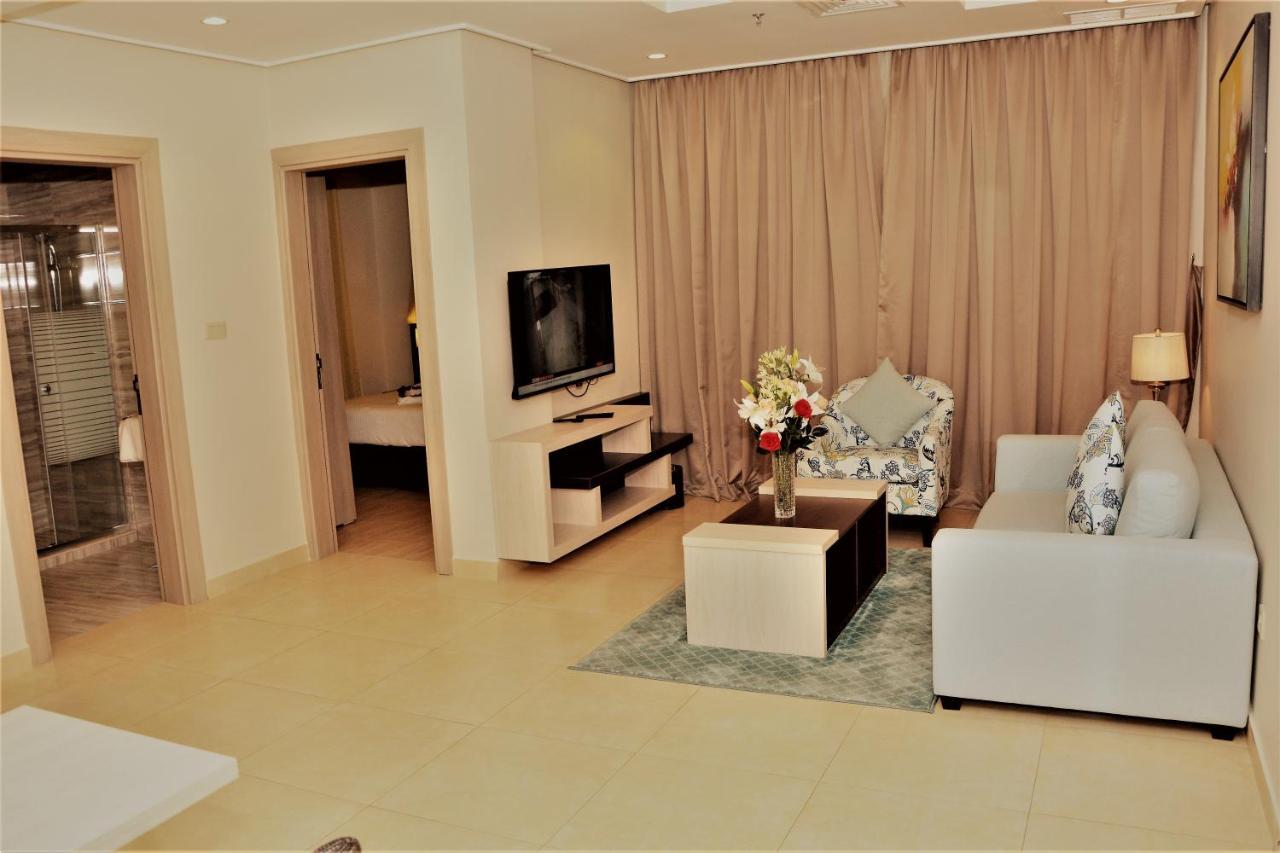 Auberge de jeunesse The Lofts Kuwait Fintas à Koweït Extérieur photo